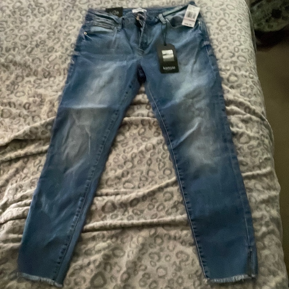 plain comfy jeans size 6/28